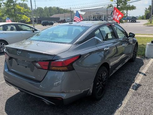 Certified 2025 Nissan Altima 2.5 SV w/ SV Special Edition Package AWD/4WD image 5