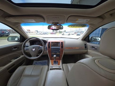 Used 2006 Cadillac STS V8 w/ Preferred Equipment Group image 11