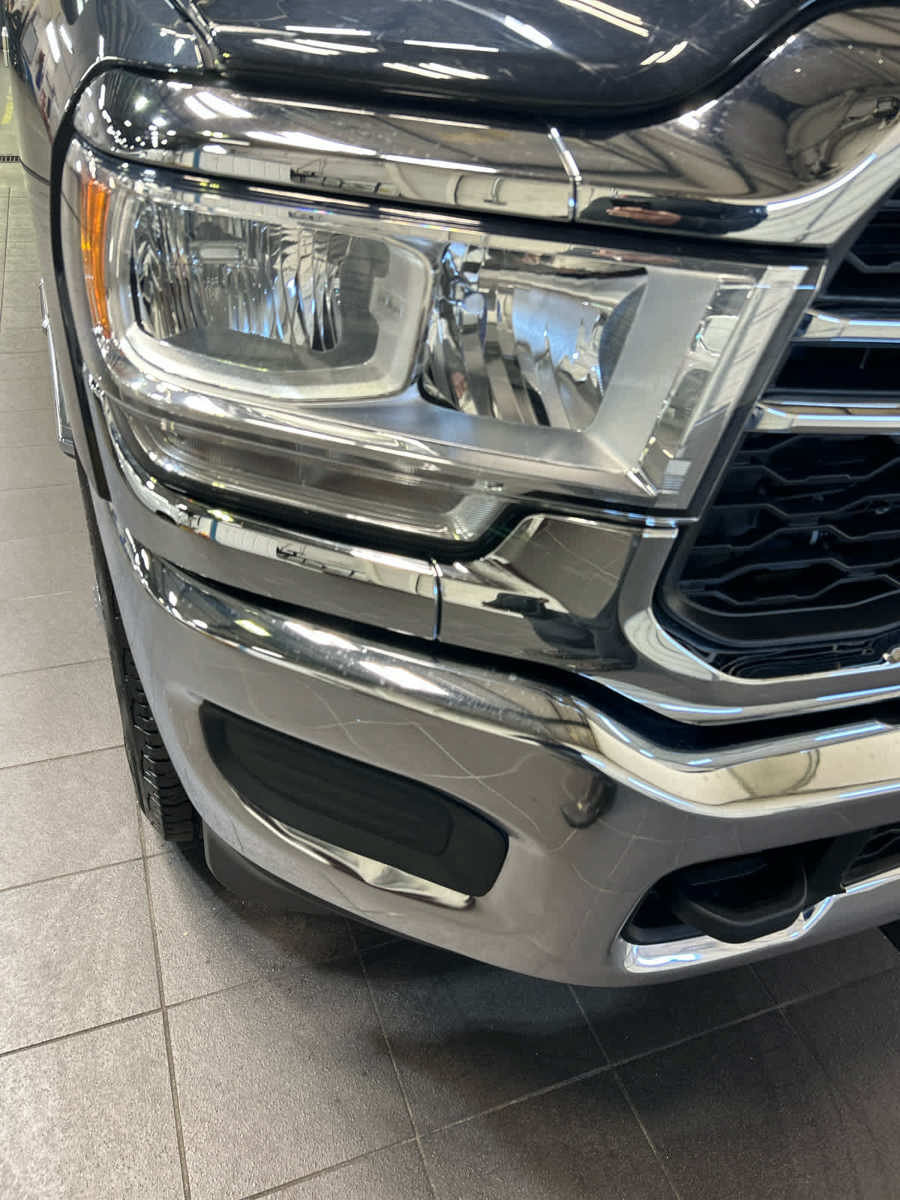 Used 2021 RAM 2500 Tradesman AWD/4WD image 4