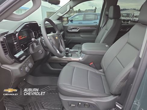 New 2026 Chevrolet Silverado 1500 LTZ w/ LTZ Premium Package AWD/4WD image 14