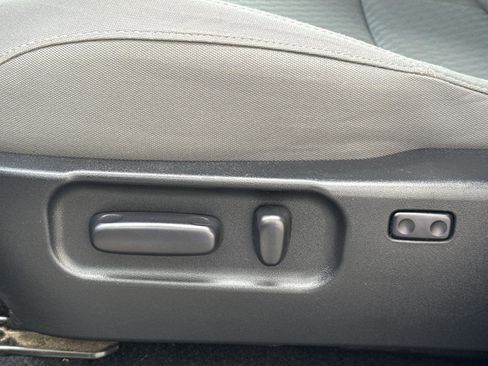 Used 2022 Toyota Tacoma SR5 image 14