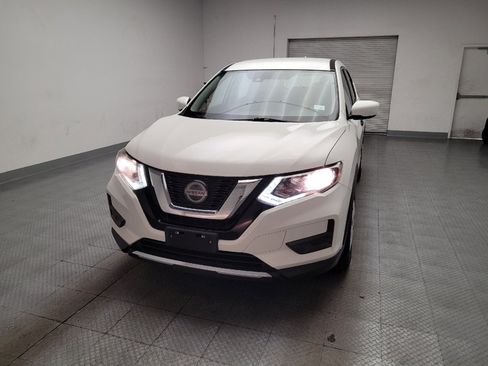 Used 2019 Nissan Rogue S FWD image 15