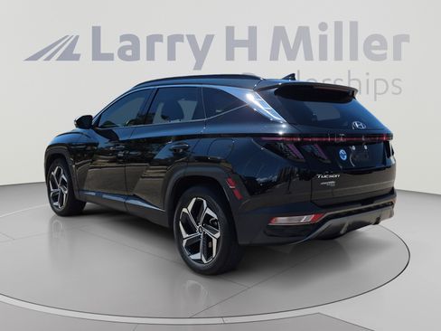 Used 2023 Hyundai Tucson Limited FWD image 3
