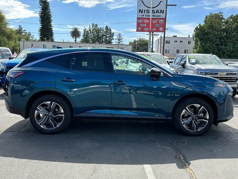 Used 2025 Nissan Murano SL AWD/4WD image 9