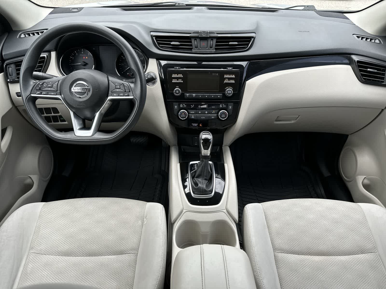 Used 2018 Nissan Rogue Sport SV FWD image 19