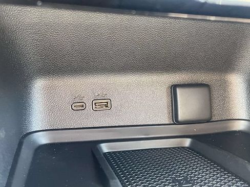 New 2026 Chevrolet Traverse LT w/ Driver Confidence Package FWD image 15