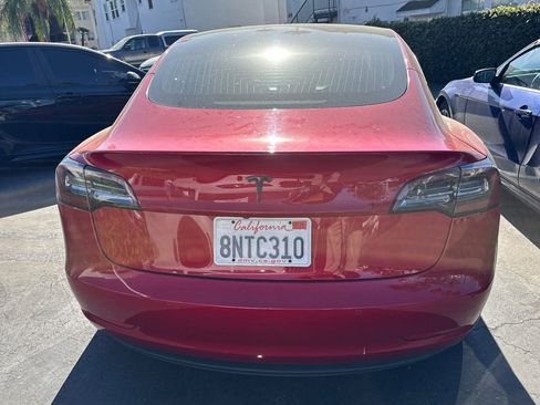 Used 2020 Tesla Model 3 image 4