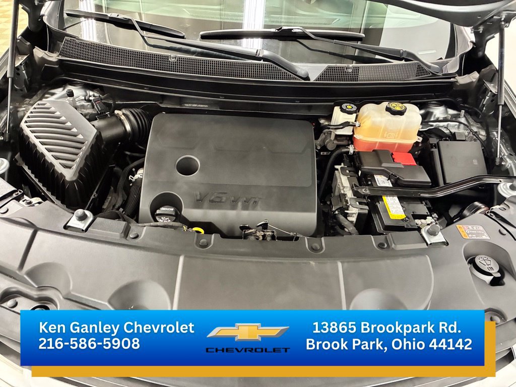 Used 2023 Chevrolet Traverse LS w/ Safety Package FWD image 26