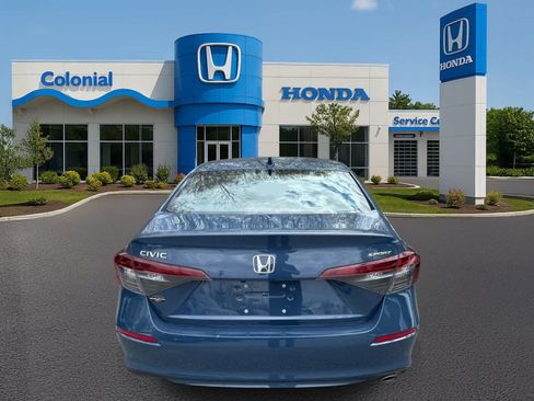 Used 2025 Honda Civic Sport image 5