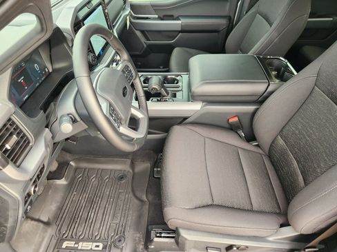 New 2025 Ford F150 XLT w/ Equipment Group 302A MID image 15