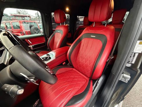 Used 2019 Mercedes-Benz G 63 AMG AMG G 63 AWD 4MATIC 4dr SUV image 15