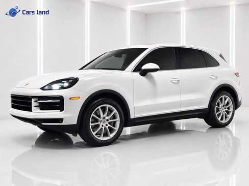 Used 2024 Porsche Cayenne S AWD/4WD image 6