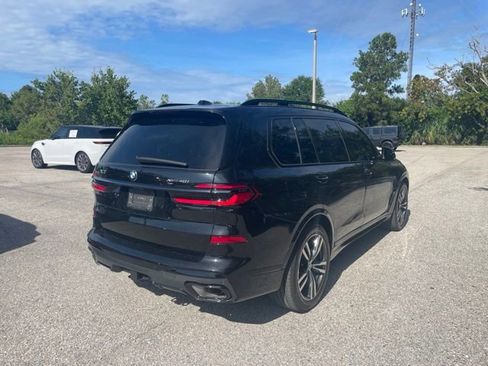 Used 2024 BMW X7 xDrive40i w/ M Sport Package AWD/4WD image 2