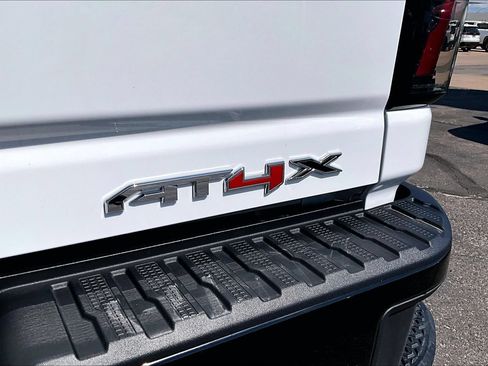 Used 2025 GMC Sierra 2500 AT4X AWD/4WD image 34
