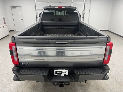 Used 2024 Ford F450 Platinum w/ FX4 Off-Road Package AWD/4WD image 9