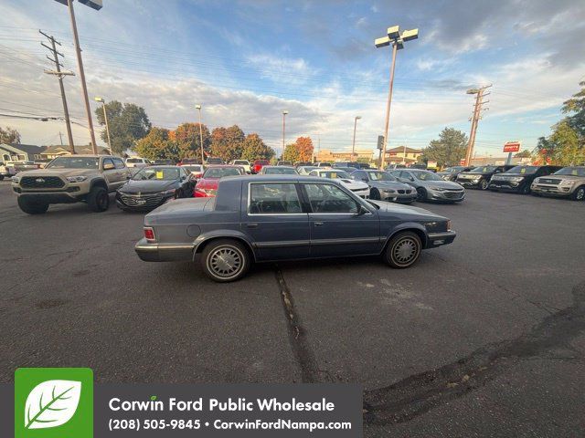 Used 1989 Dodge Dynasty LE FWD image 9
