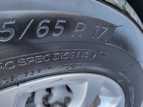 Certified 2019 Chevrolet Equinox LT image 39