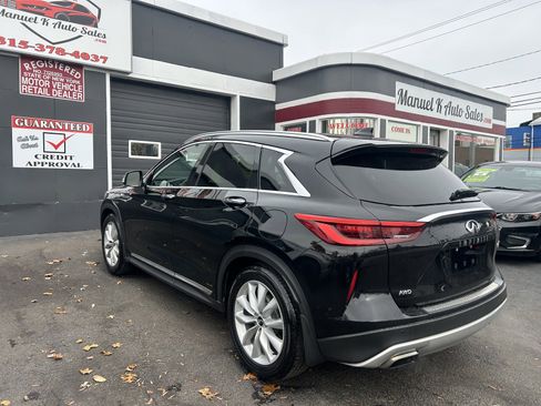 Used 2019 INFINITI QX50 Essential w/ Premium Heat Package image 6