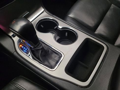 Used 2020 Jeep Grand Cherokee Limited RWD image 26