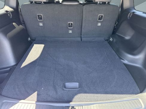 New 2025 Jeep Grand Cherokee Altitude image 19