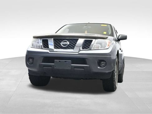 Used 2017 Nissan Frontier SV w/ SV Value Truck Package RWD image 15
