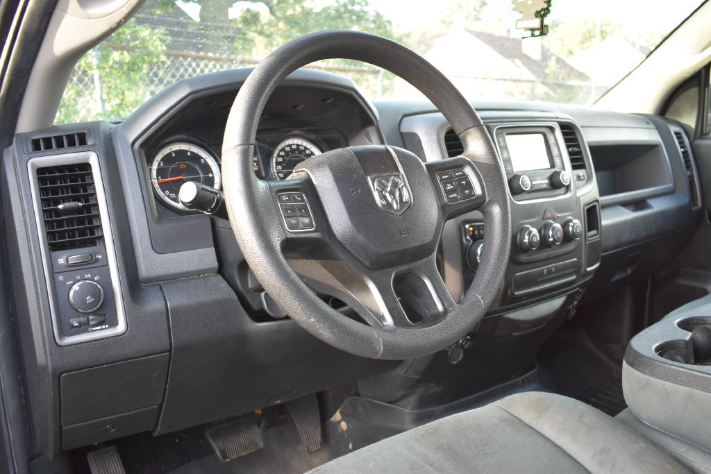 Used 2018 RAM 1500 Express w/ Express Value Package AWD/4WD image 7