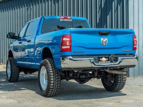 Used 2022 RAM 2500 Big Horn w/ Level C Equiment Group AWD/4WD image 4