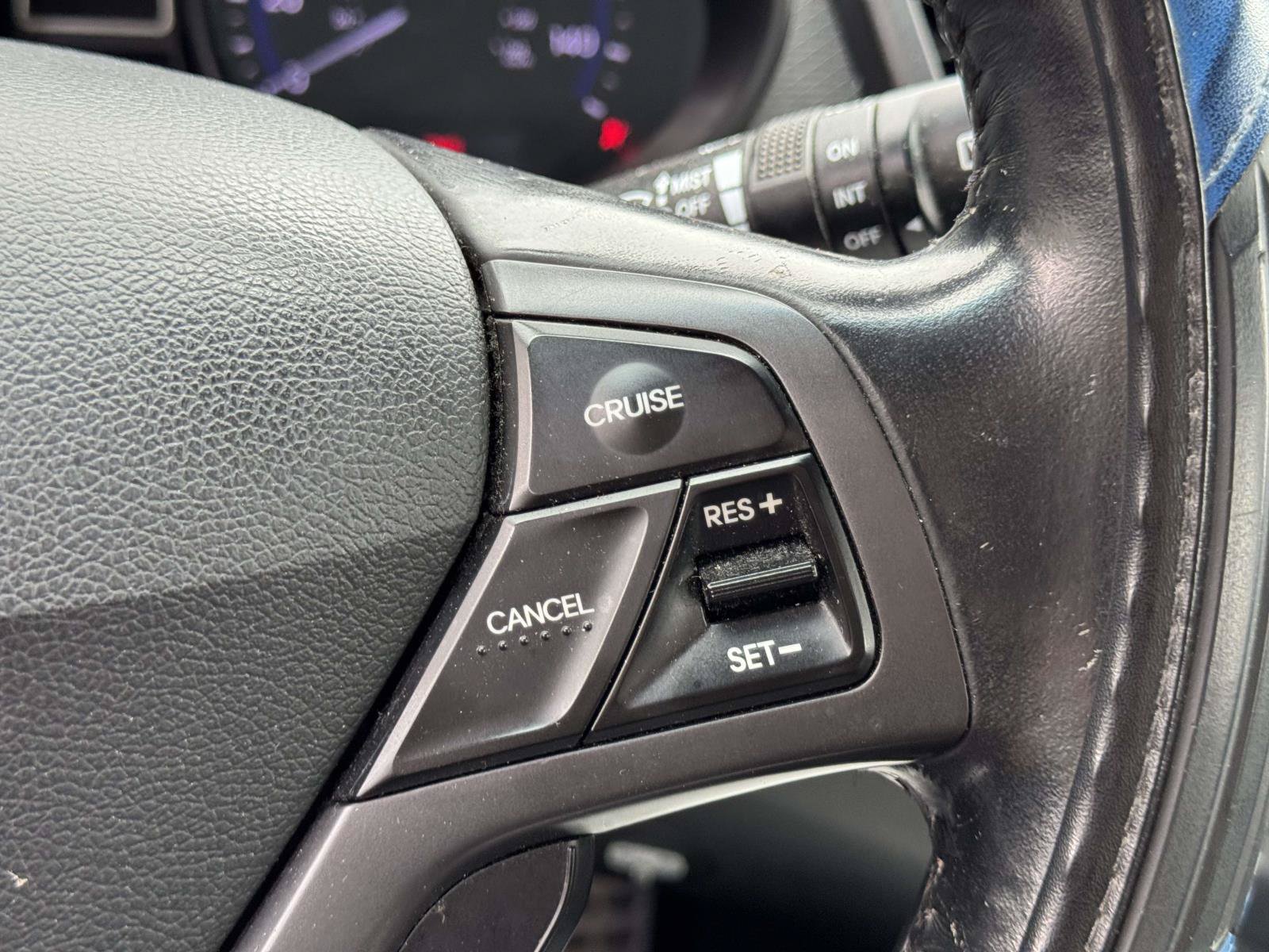 Used 2013 Hyundai Veloster Turbo FWD image 17
