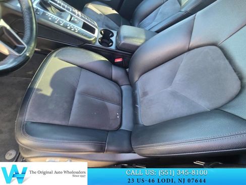 Used 2019 Porsche Macan image 12