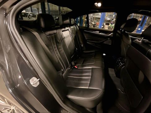 Used 2019 BMW 540i xDrive 540i xDrive w/ Premium Package image 18