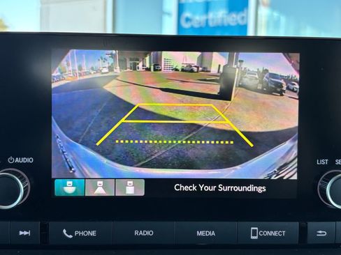 Used 2023 Honda Accord EX image 32