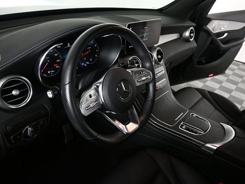 Used 2023 Mercedes-Benz GLC 300 4MATIC Coupe image 6
