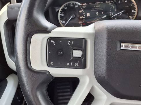 Used 2023 Land Rover Defender 110 SE AWD/4WD image 25