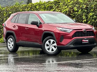 Used 2025 Toyota RAV4 LE video 2