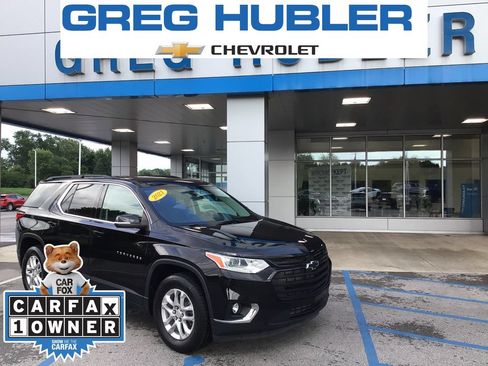 Used 2021 Chevrolet Traverse LT FWD image 1