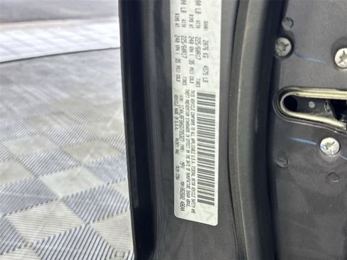 Used 2016 Jeep Patriot Latitude AWD/4WD image 30