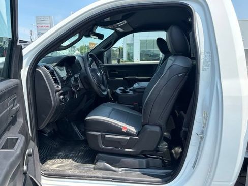New 2026 RAM 2500 Tradesman w/ Chrome Appearance Group AWD/4WD image 17