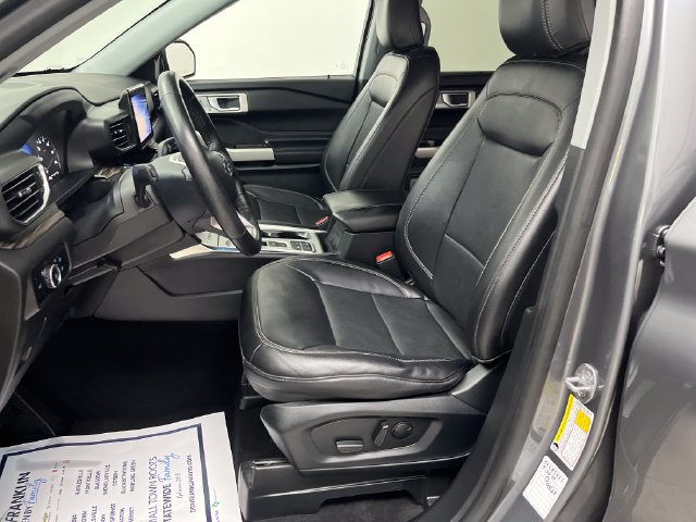 Used 2024 Ford Explorer Limited RWD image 12