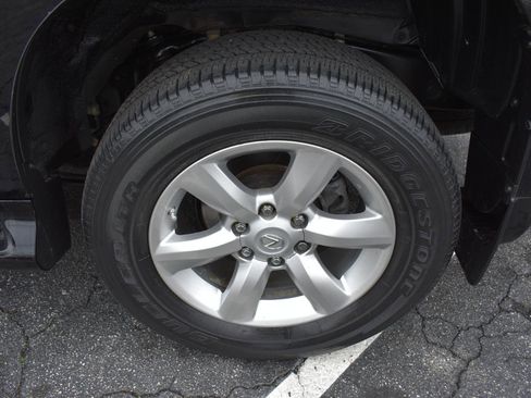 Used 2010 Lexus GX 460 image 37