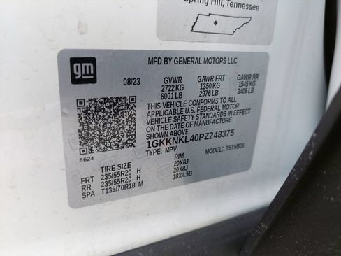 Used 2023 GMC Acadia SLE w/ Driver Convenience Package FWD image 37