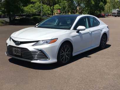 Used 2021 Toyota Camry XLE w/ Navigation Package