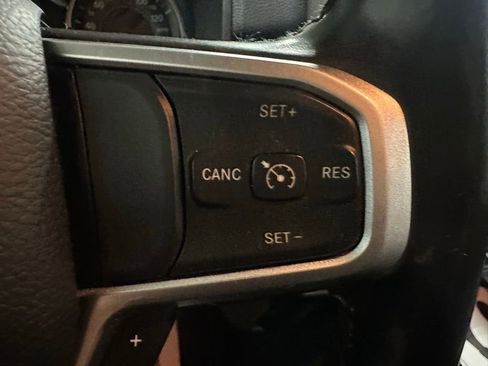 Used 2019 RAM 1500 Big Horn image 12