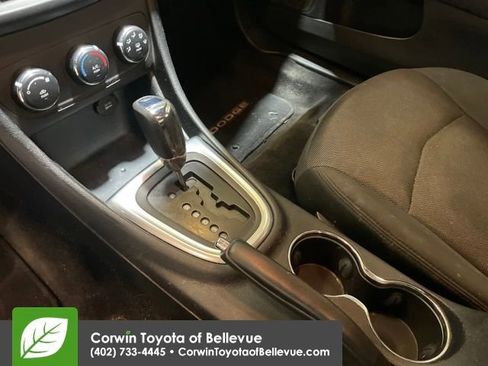 Used 2013 Dodge Avenger SE image 21