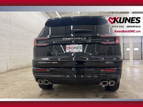 New 2026 GMC Acadia Denali Ultimate w/ LPO, Floor Liner Package AWD/4WD image 8