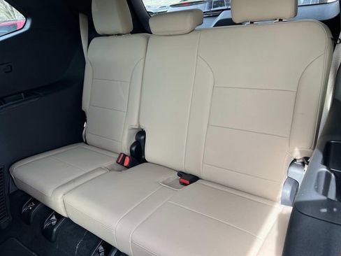 New 2026 Buick Enclave Preferred w/ Power Package AWD/4WD image 12