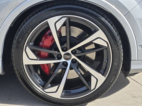 Used 2024 Audi SQ7 Premium Plus image 15