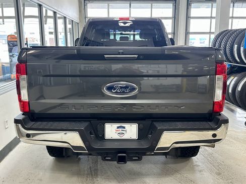 Certified 2017 Ford F350 Lariat w/ Chrome Package image 6