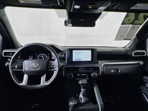 Used 2026 Toyota 4Runner SR5 AWD/4WD image 30