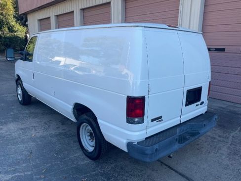 Used 2012 Ford E-150 and Econoline 150 image 3