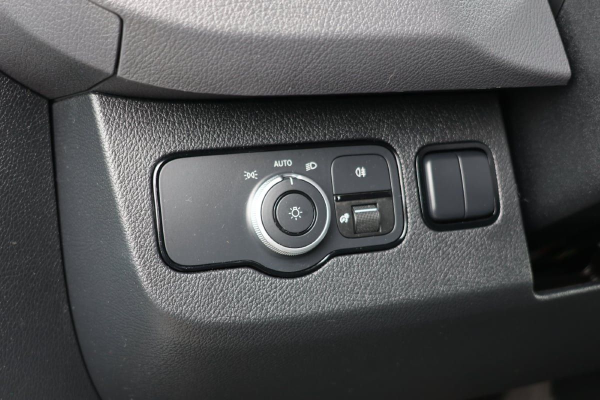 Used 2024 Mercedes-Benz Sprinter 2500 image 24
